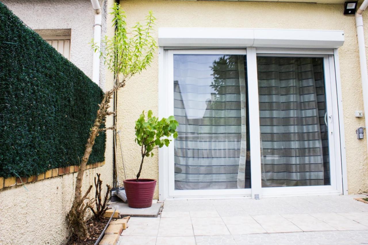 F2 Duplex Chez L'Aventuriere Pres Disneyland 鲁瓦西恩布里 外观 照片
